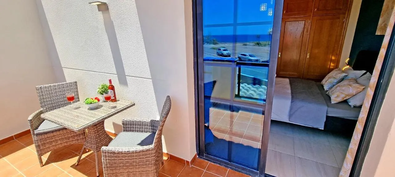 Casa Lalamar, La Lajita 0*,