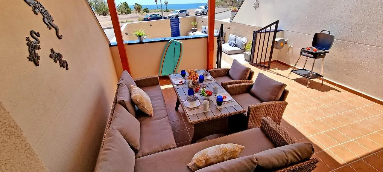 Casa Lalamar, La Lajita